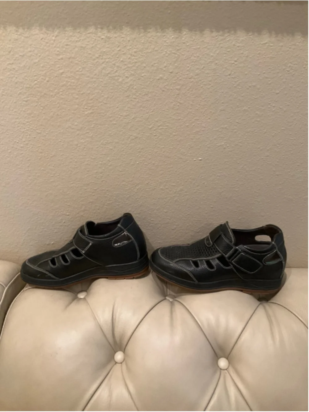 CALTO Men's Fisherman Invisible Height Increasing Elevator Shoes Sandals Size 6